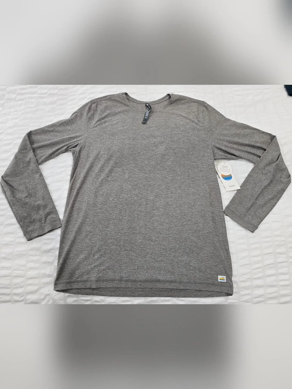 NWT Mens Vuori Longsleeve Shirt - Picture 1 of 4